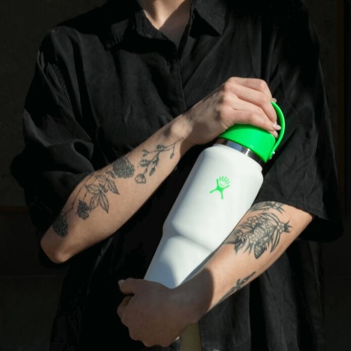 32 oz Wide Mouth Travel Bottle with Flex Straw Cap Neon Green